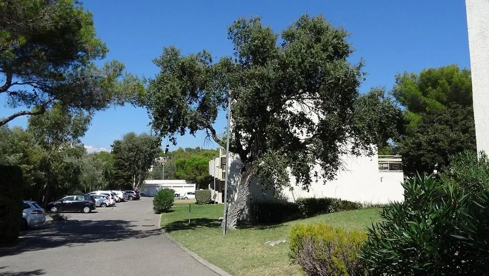 Residence Pierre Et Vacances De La Corniche D'Or Saint-Raphaël Apartahotel